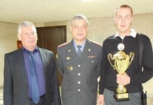 Задача - сохранить волейбольную команду